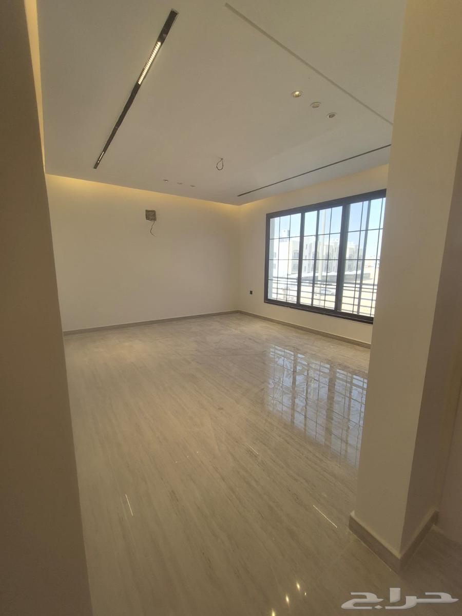 5 bedroom apartment in Ash Shulah 4