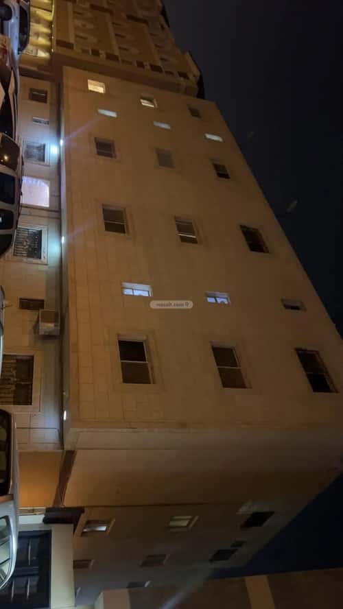 4 bedroom apartment in Dhahrat Laban 1