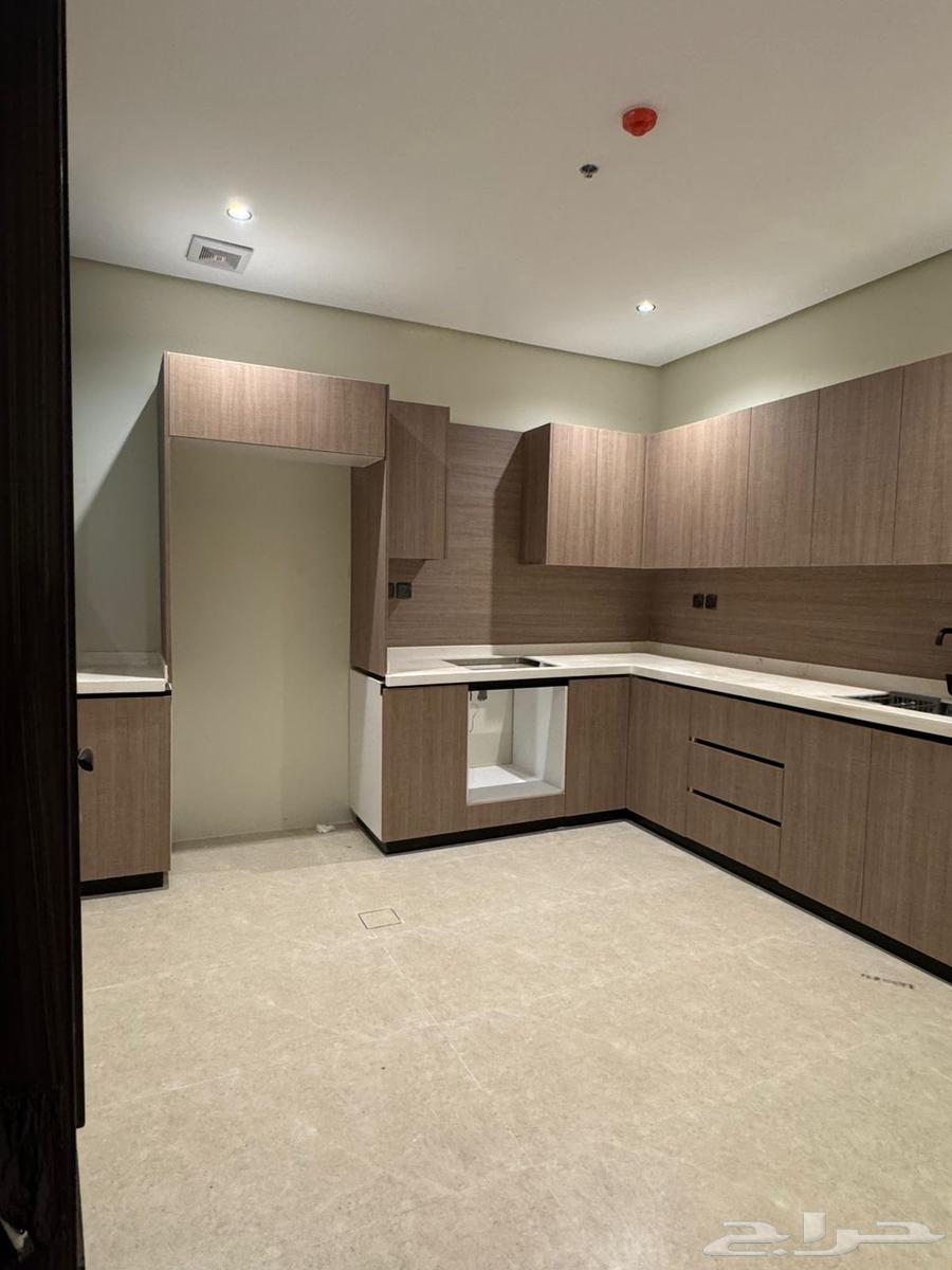 3 bedroom apartment in Taibah, Eastern Province 11