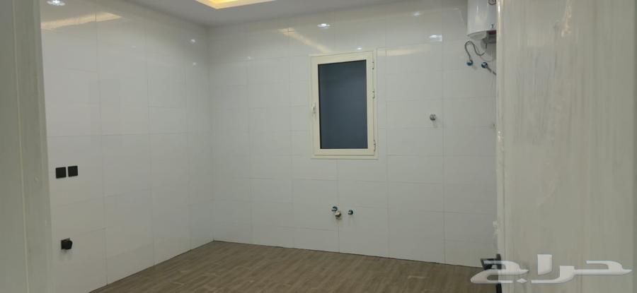 20 bedroom apartment in Dahiat King Fahd 4
