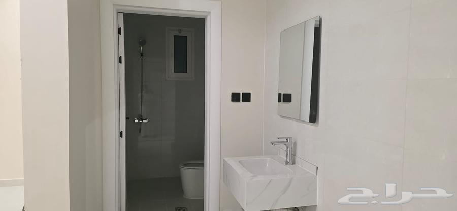 20 bedroom apartment in Dahiat King Fahd 5
