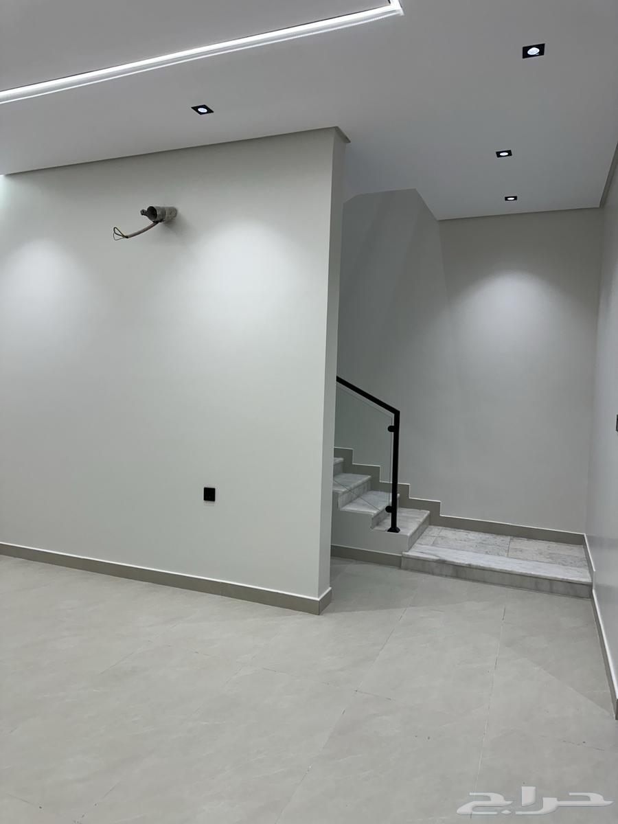 5 bedroom apartment in Dahiat King Fahd, Eastern Province 8