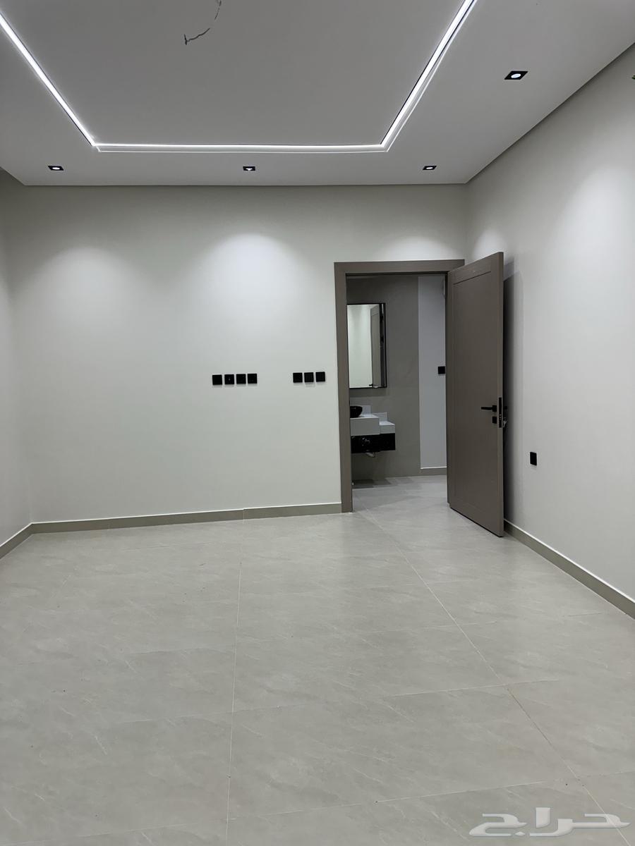 5 bedroom apartment in Dahiat King Fahd, Eastern Province 3