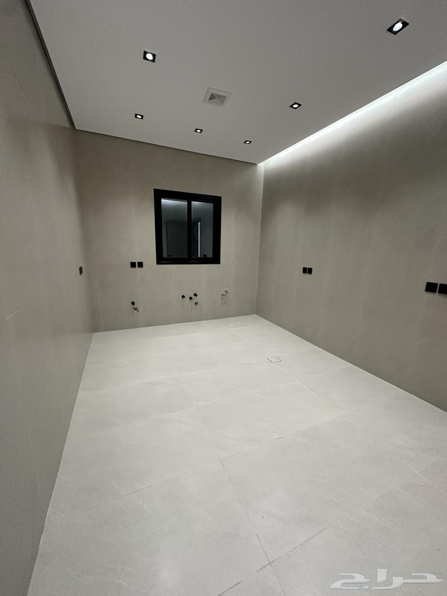 5 bedroom apartment in Dahiat King Fahd, Eastern Province 10