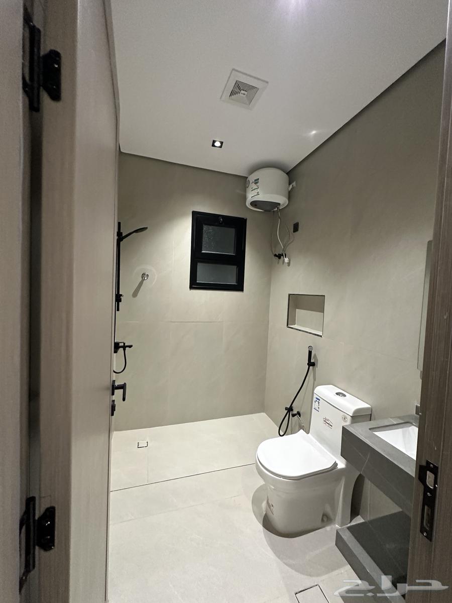 5 bedroom apartment in Dahiat King Fahd, Eastern Province 17