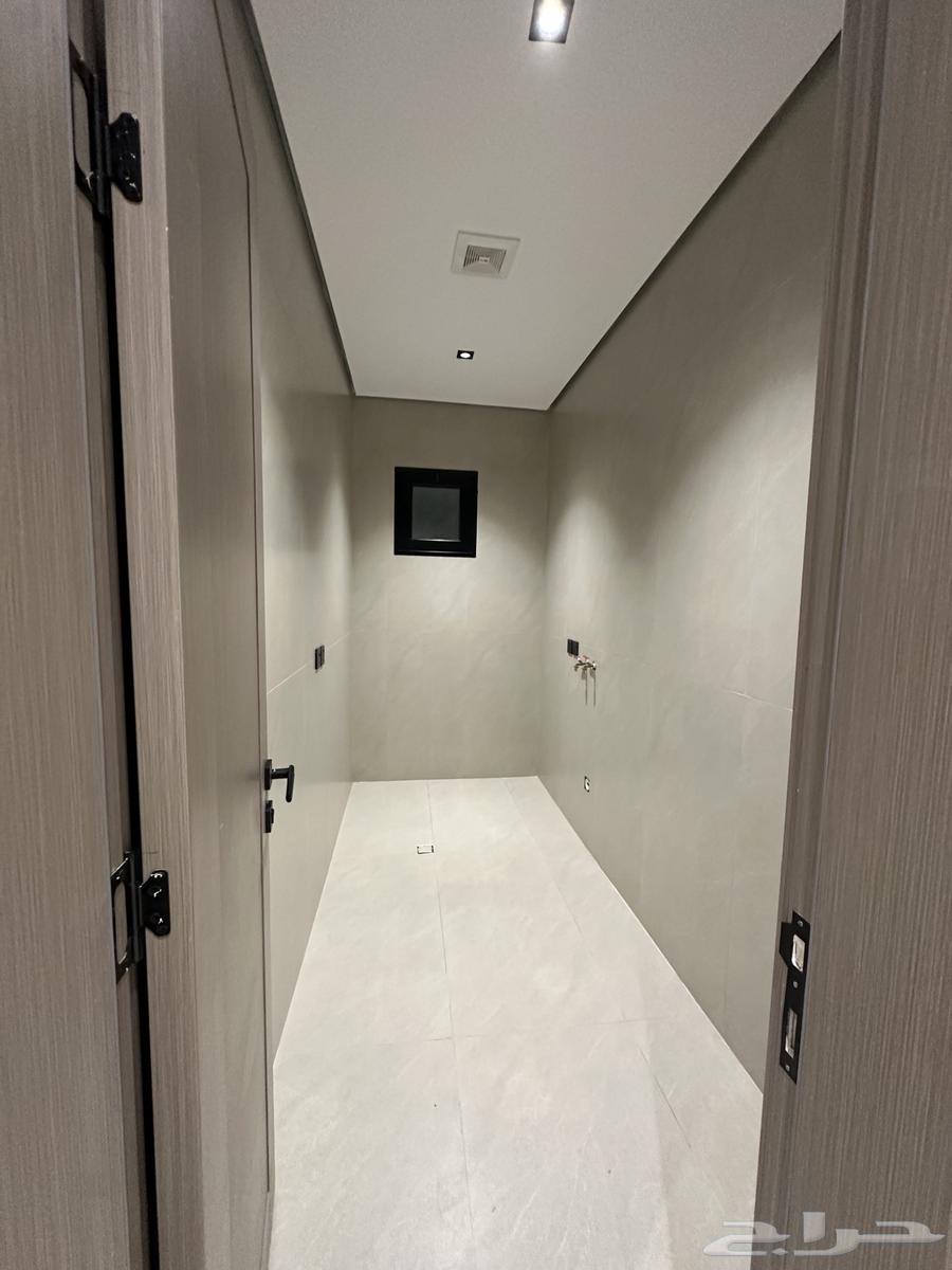 5 bedroom apartment in Dahiat King Fahd, Eastern Province 13