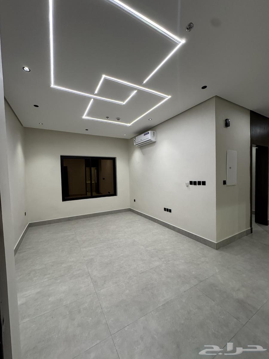 5 bedroom apartment in Al Hamra 2