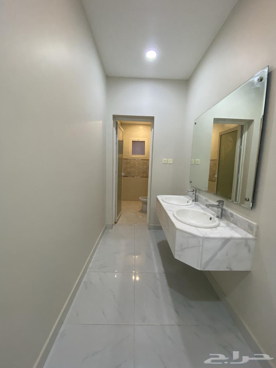 4 bedroom apartment in Taibah, Eastern Province 8