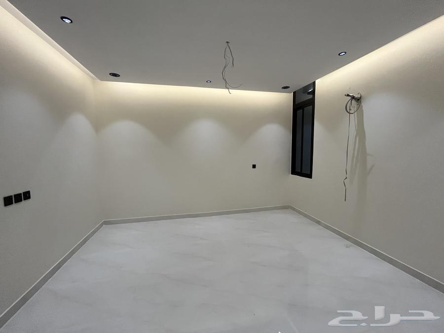 5 bedroom apartment in King Fahd 3