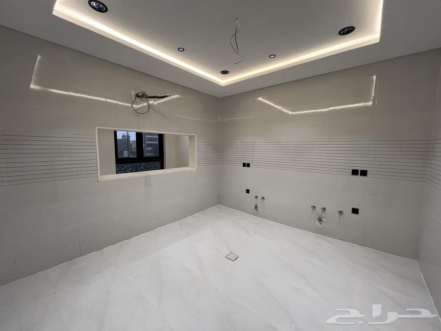 5 bedroom apartment in King Fahd 5