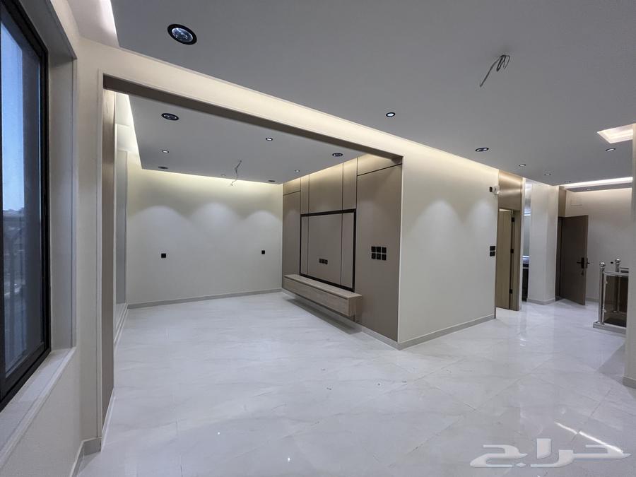 5 bedroom apartment in King Fahd 6
