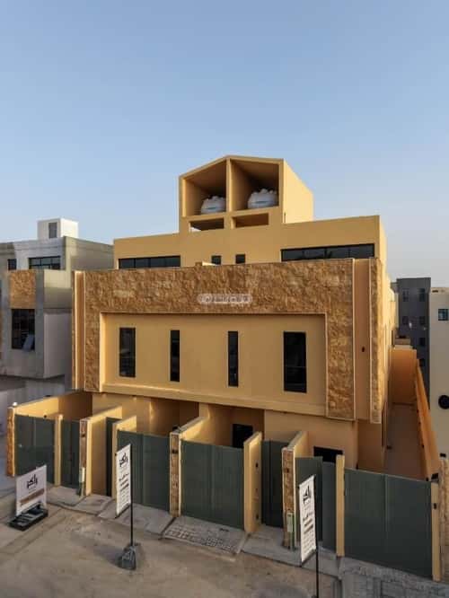 5 bedroom villa in Al Wurud, Riyadh 5