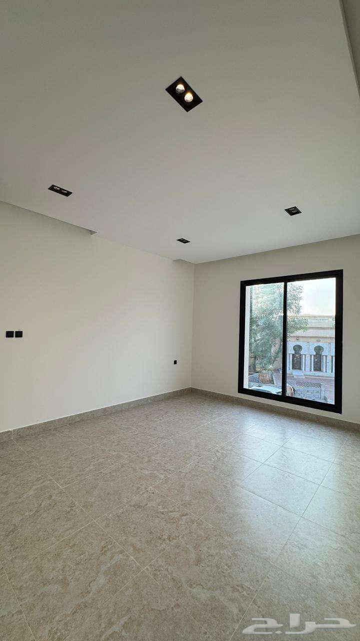 4 bedroom apartment in Muhammed Ibn Saud 12