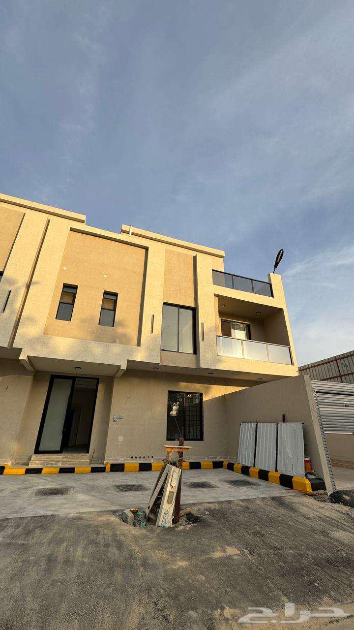 4 bedroom apartment in Muhammed Ibn Saud 15