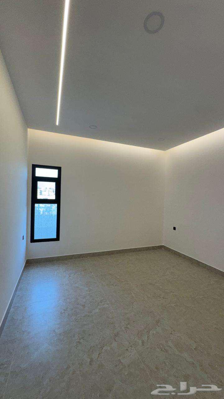 4 bedroom apartment in Muhammed Ibn Saud 4