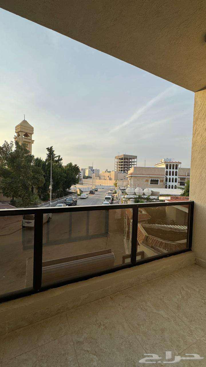 4 bedroom apartment in Muhammed Ibn Saud 5