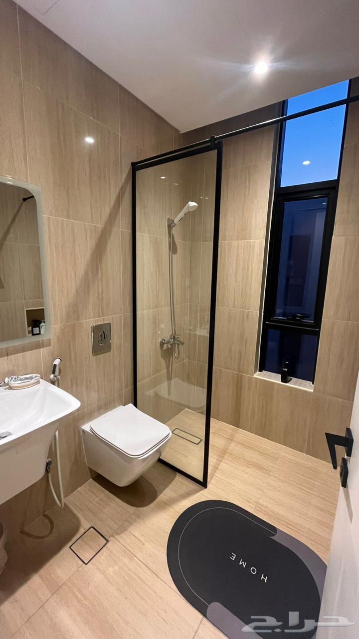 شقة 3 غرف في الحمرا 6