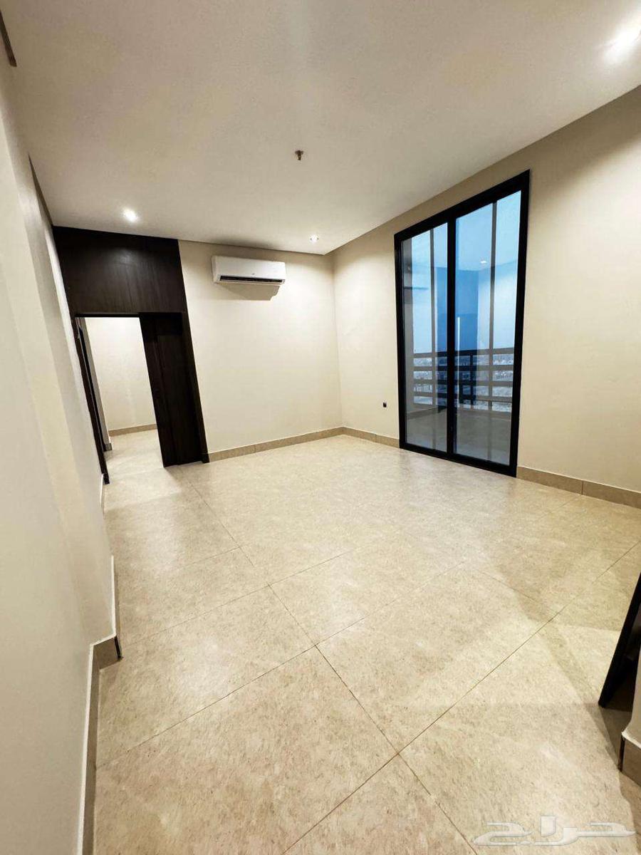 5 bedroom apartment in Ash Shulah, Eastern Province 9
