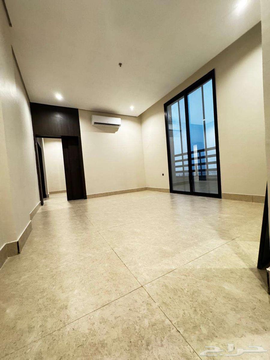 5 bedroom apartment in Ash Shulah, Eastern Province 7