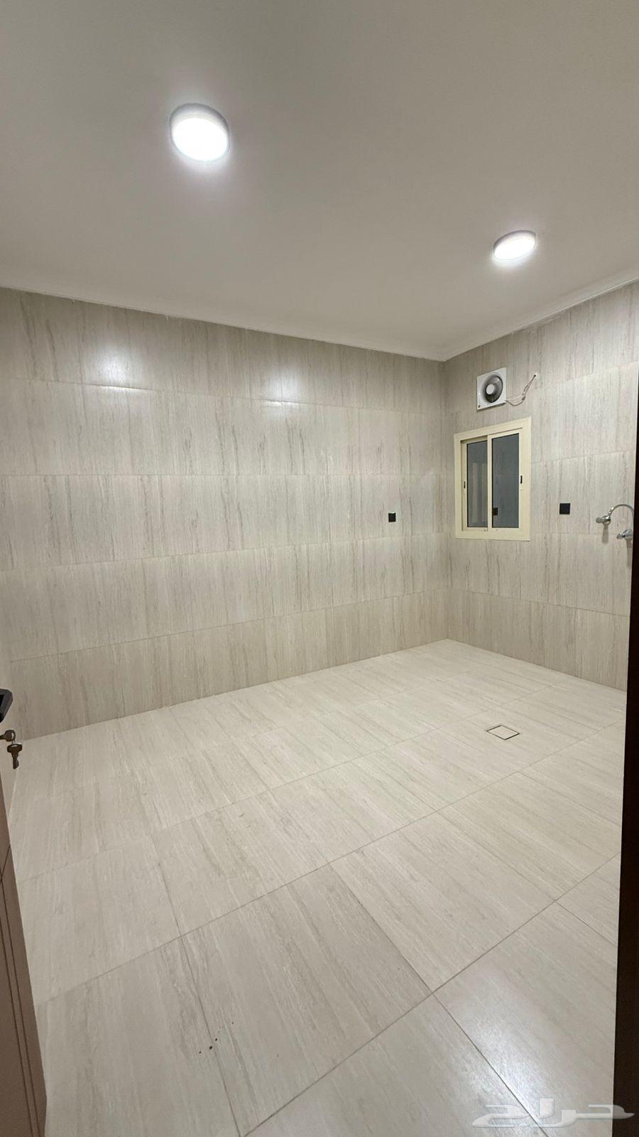 4 bedroom apartment in Batha Quraysh 4