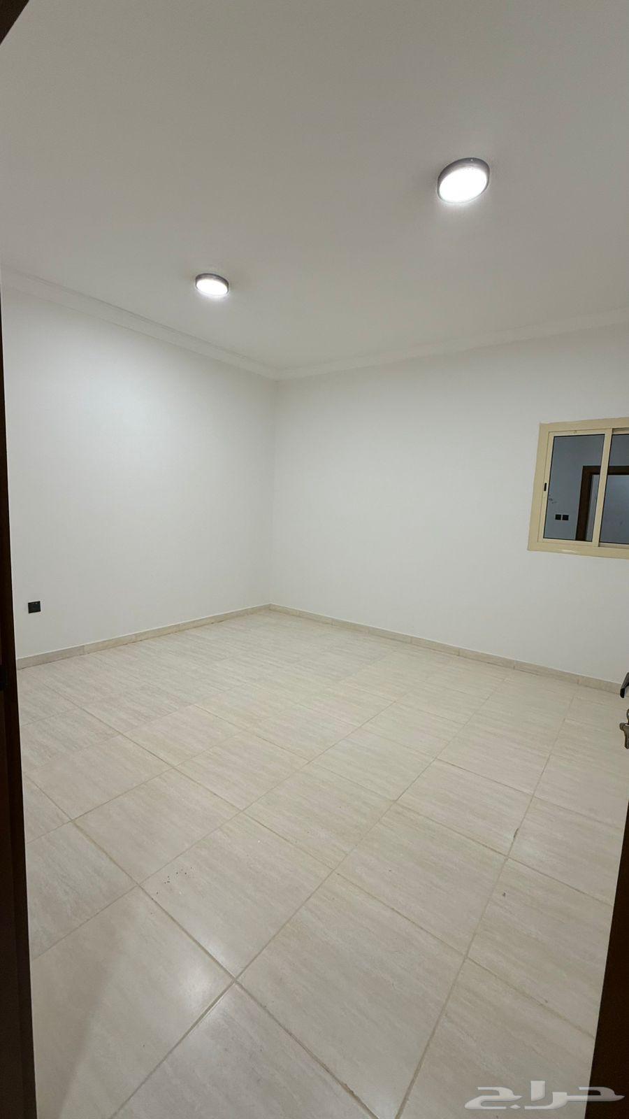 4 bedroom apartment in Batha Quraysh 5