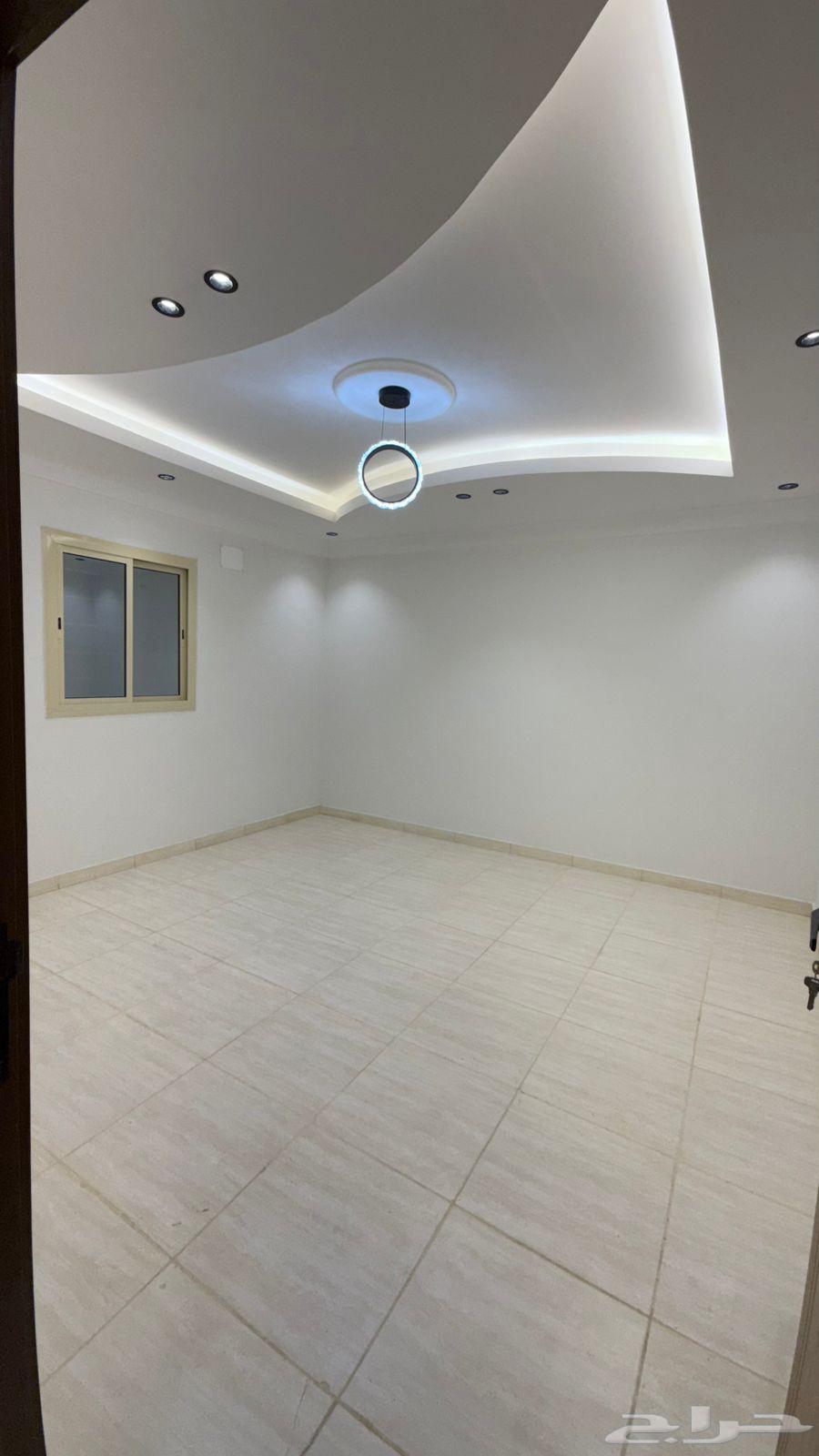 4 bedroom apartment in Batha Quraysh 10