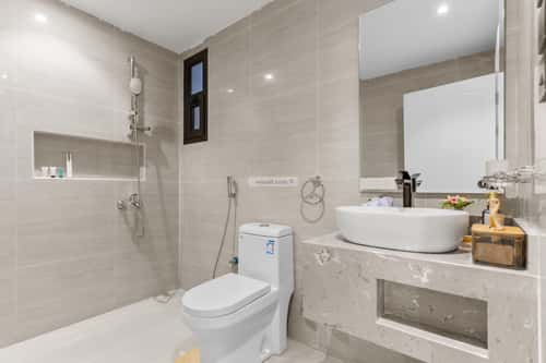 4 bedroom apartment in Al Rawdah, Riyadh 5