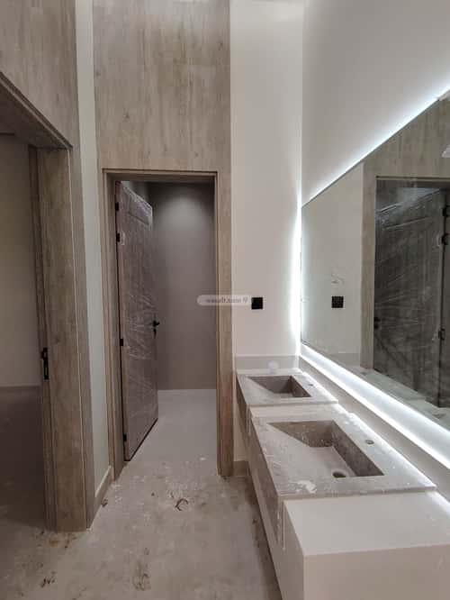 5 bedroom villa in Al Khaleej 4