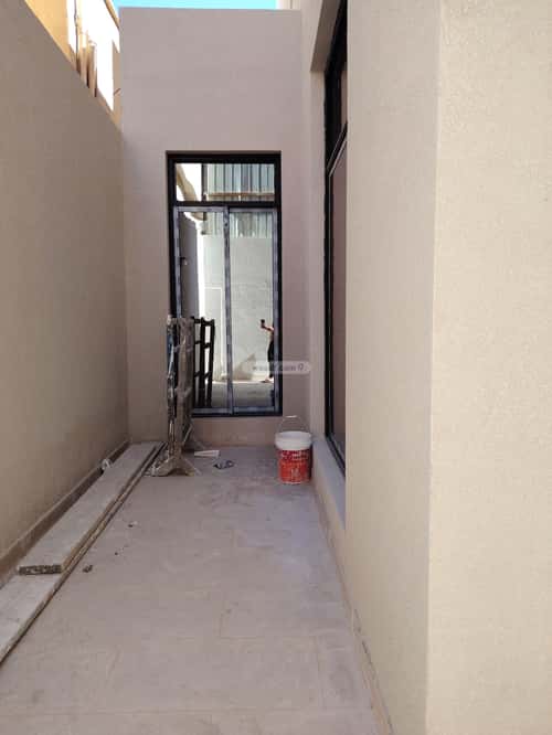 5 bedroom villa in Al Khaleej 6