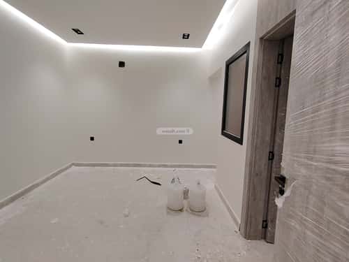 5 bedroom villa in Al Khaleej 2