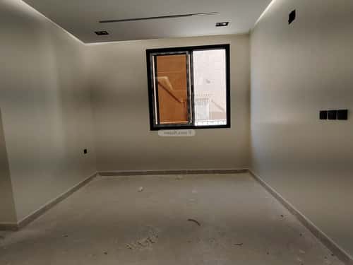 5 bedroom villa in Al Khaleej 17