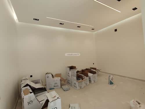 5 bedroom villa in Al Khaleej 11