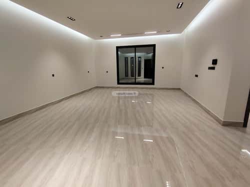 5 bedroom villa in Al Rimal 4