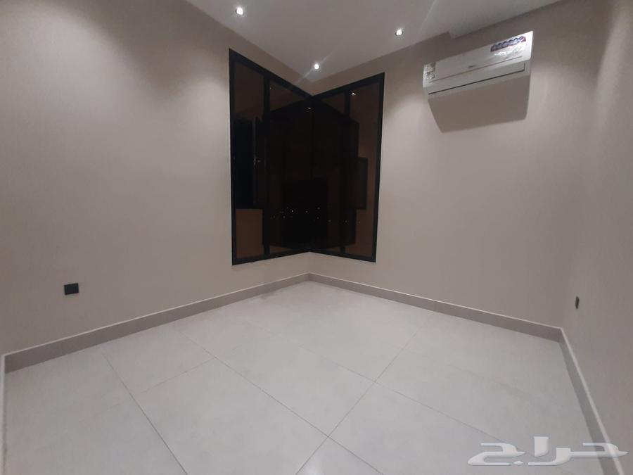 5 bedroom apartment in Al Hamra 18