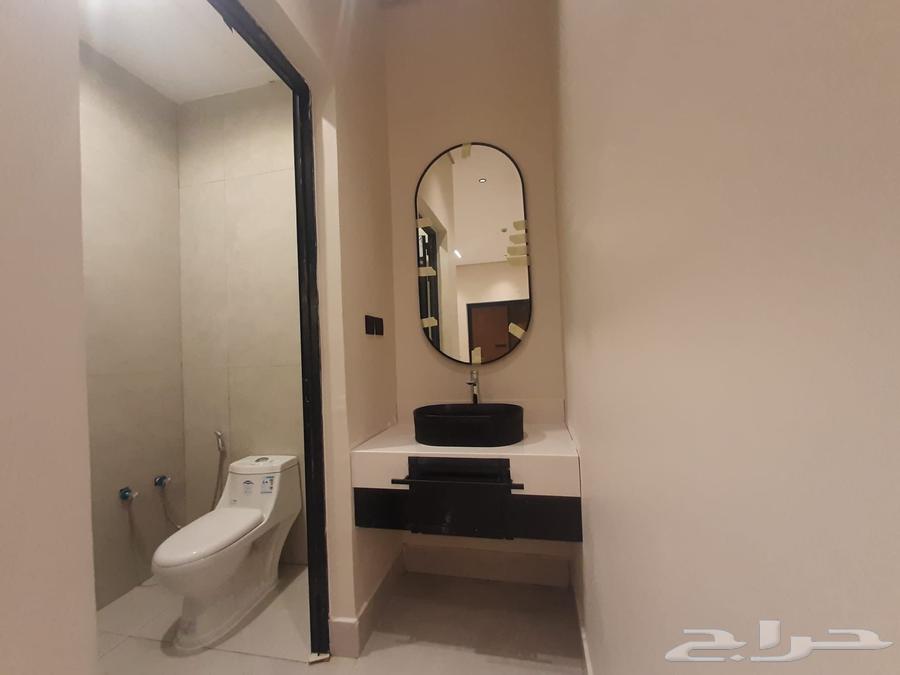 5 bedroom apartment in Al Hamra 24