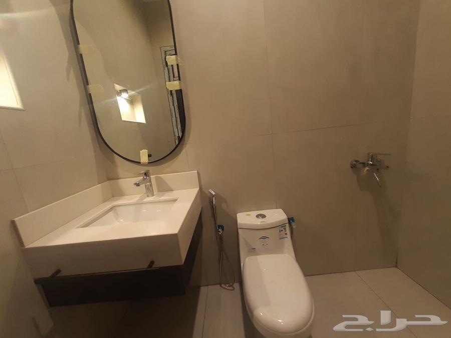 5 bedroom apartment in Al Hamra 28