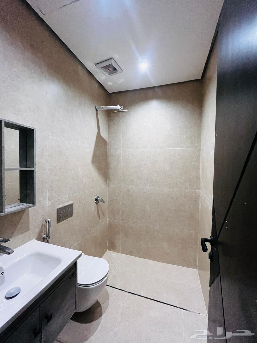 5 bedroom apartment in Taibah, Eastern Province 9