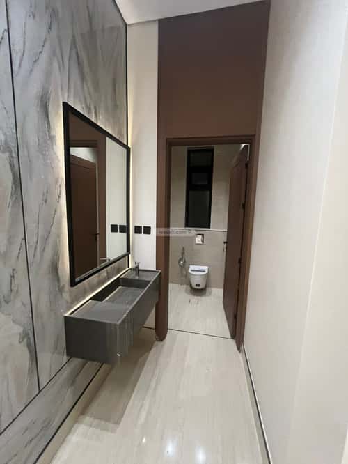 4 bedroom villa in Al Mahdiyyah 3