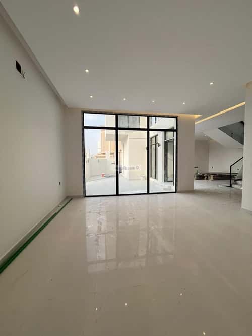 6 bedroom villa in Al Mahdiyyah 19