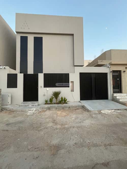 4 bedroom villa in Al Mahdiyyah 2