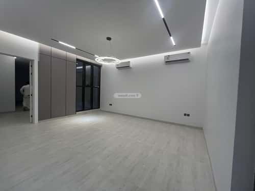 4 bedroom villa in Al Mahdiyyah 3