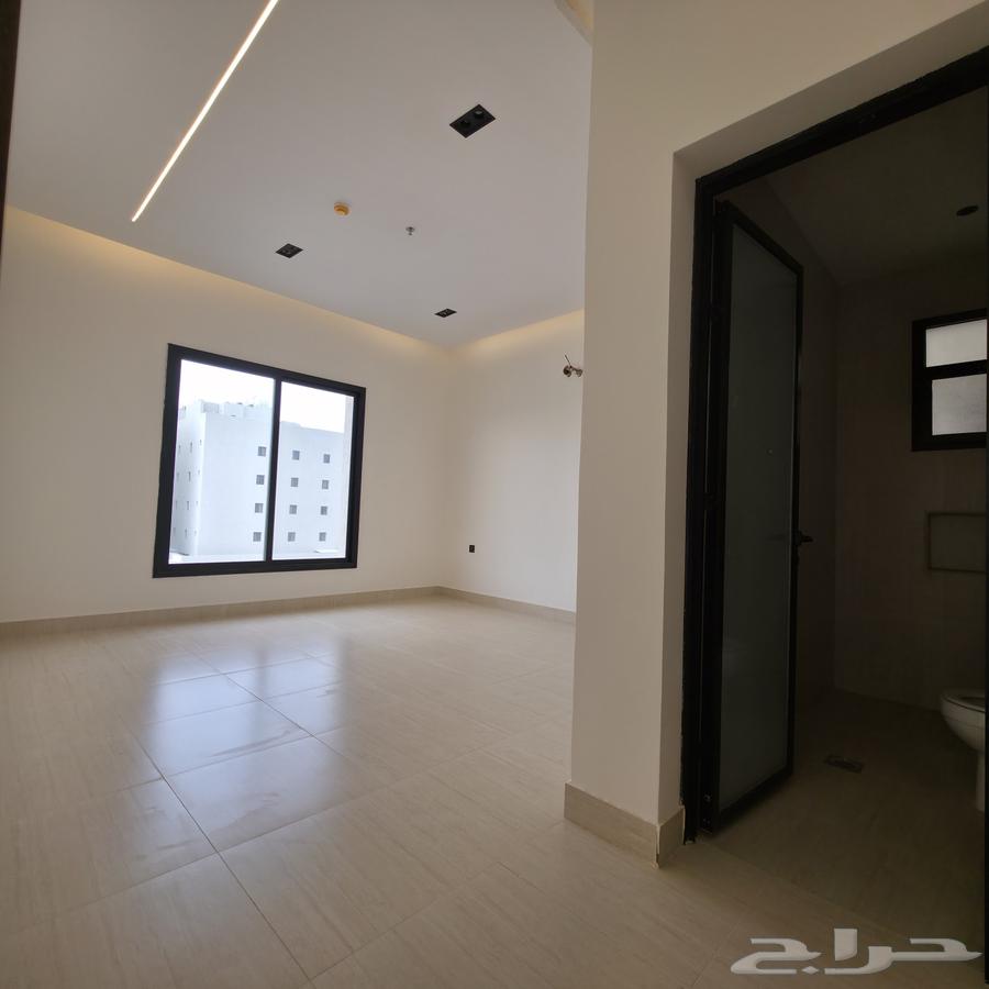 4 bedroom apartment in Muhammed Ibn Saud 8