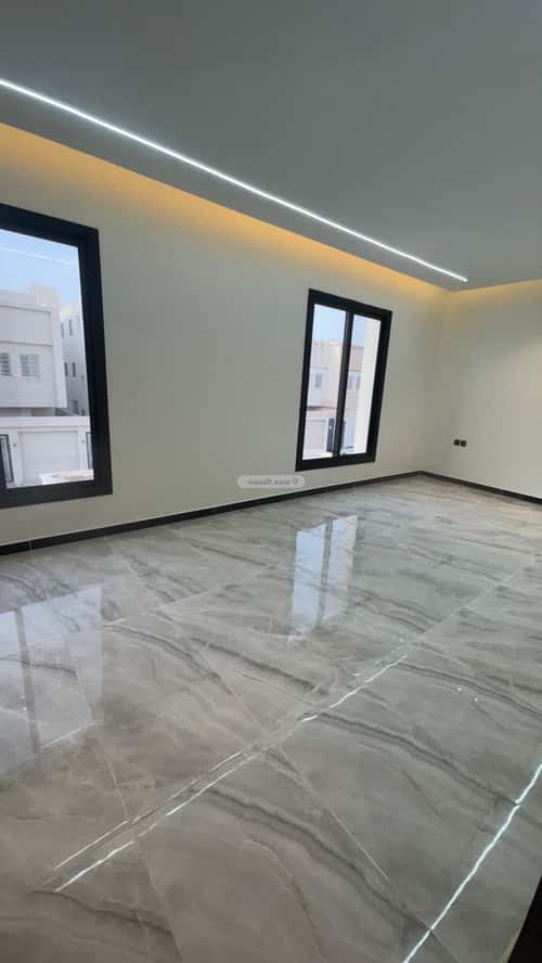 5 bedroom floor in Al Janadriyah 2
