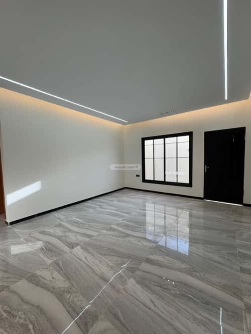 5 bedroom floor in Al Janadriyah 4