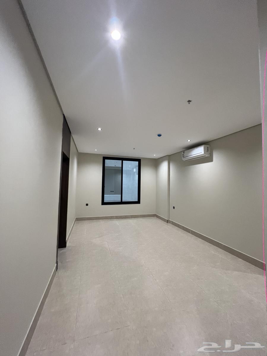 5 bedroom apartment in Taibah 18