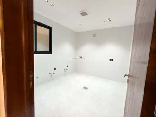 8 bedroom floor in Dahiat Namar 15