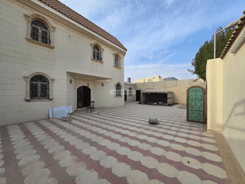 12 bedroom villa in Al Marwa, Riyadh 4