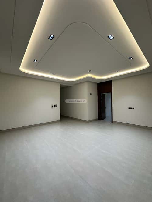 7 bedroom floor in Al Awali 3