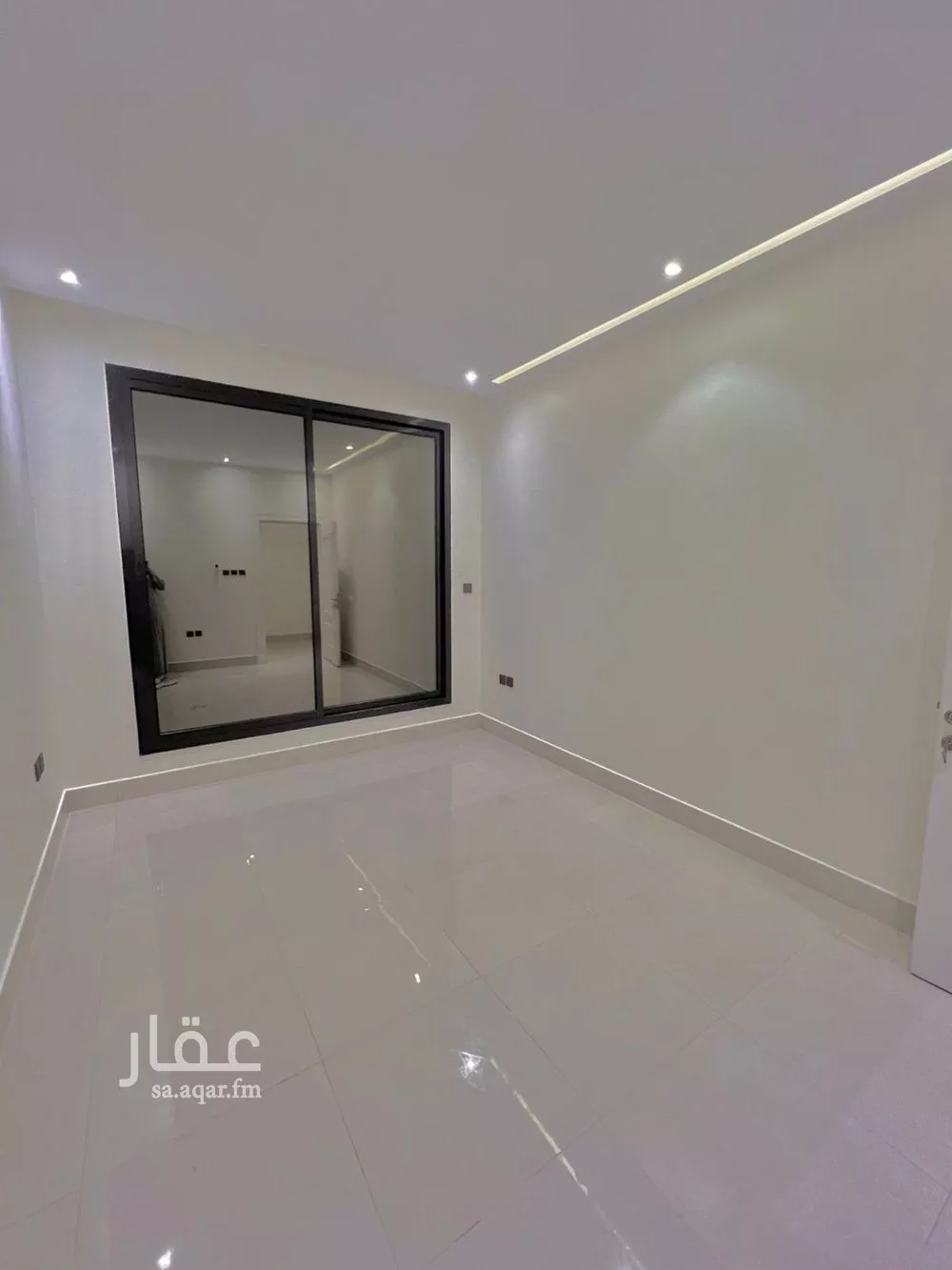 3 bedroom apartment in Al Qairawan 7
