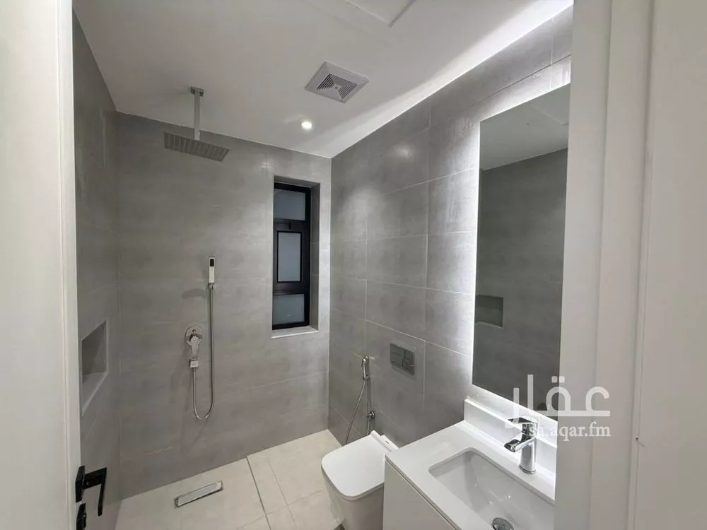 3 bedroom apartment in Al Bahr 2